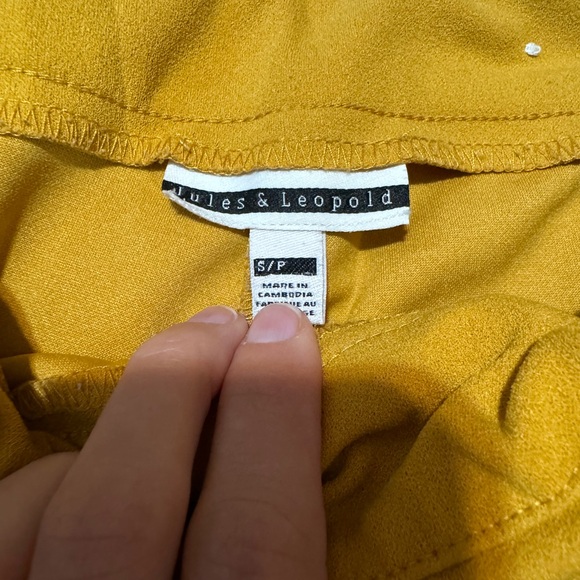 Mustard yellow dress pants - Picture 2 of 3